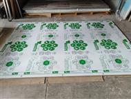 Монолитный поликарбонат Размеры: 2. 05 х 3. 05  Толщина листов : 1, 2, 3, 4, 5, 6, 8, 10, 12 мм  Цвета: прозрачный, белый, коричневый, бронза светлая,, Ростов-На-Дону - Строительные материалы